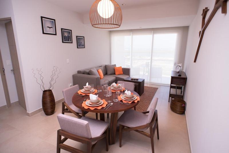Malecon Rentals Cancún Eksteriør billede